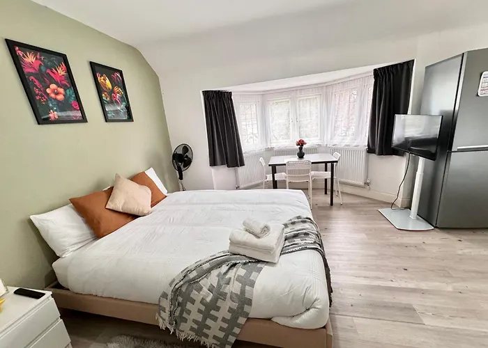 Charming Studio 30Min To Central London